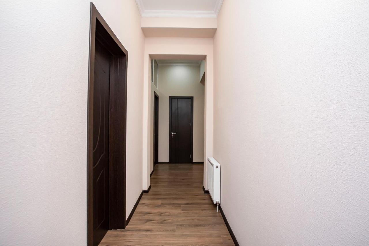 Apartament Near The Opera Tbilisi Zewnętrze zdjęcie