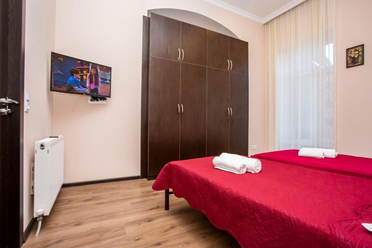 Apartament Near The Opera Tbilisi Zewnętrze zdjęcie