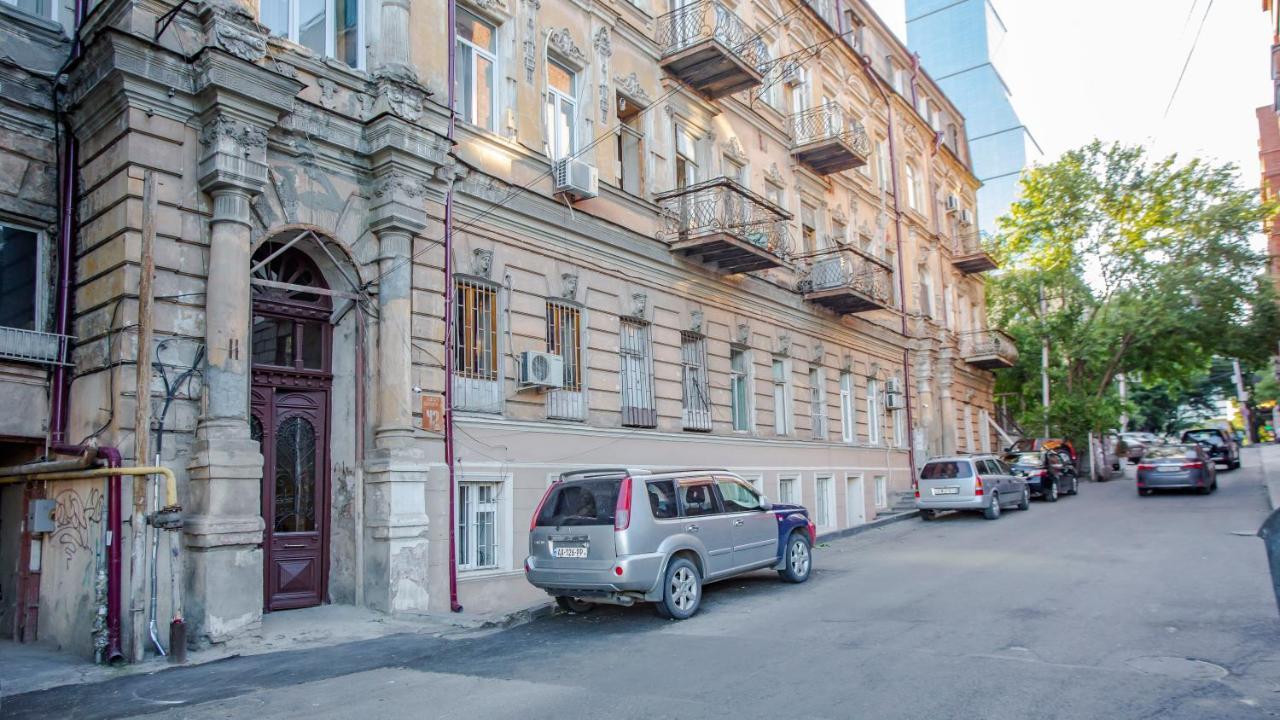 Apartament Near The Opera Tbilisi Zewnętrze zdjęcie